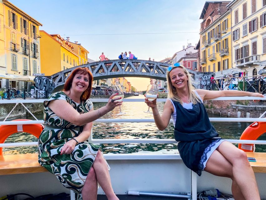Milan: Navigli District Canal Boat Tour with Aperitivo - The 50-Minute Route: From Navigli Past to Canal Night Life