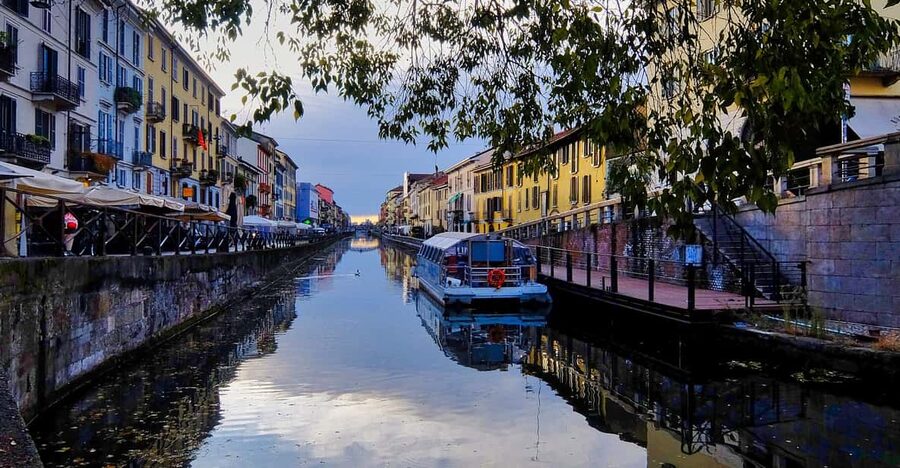 Milan: Navigli District Guided Canal Cruise - Route basics: Naviglio Grande, Naviglio Pavese, and the Darsena pass