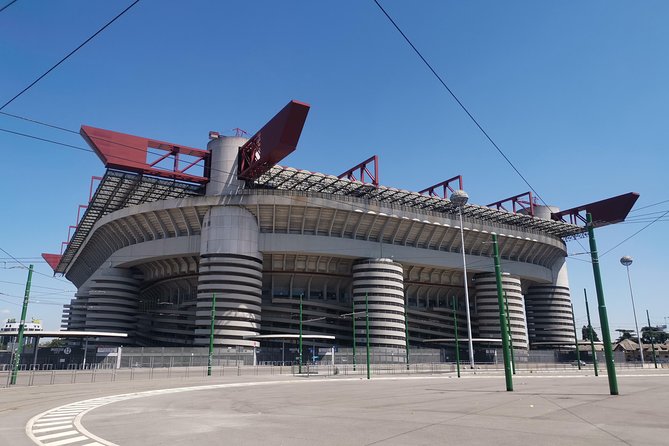 Milan: Official San Siro Stadium and Museum Tour - What you actually see in the stadium: changing rooms, mixed zone, tunnel