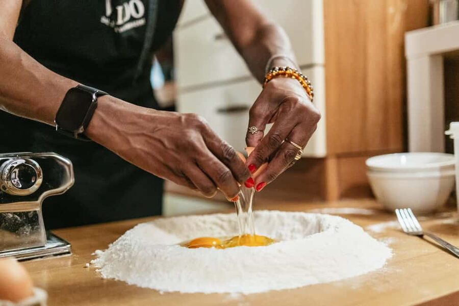 Milan: Pasta & Tiramisu Cooking Class with Premium Products - Two Sauces, Two Wins: Tomato Sauce and Parmesan Sauce