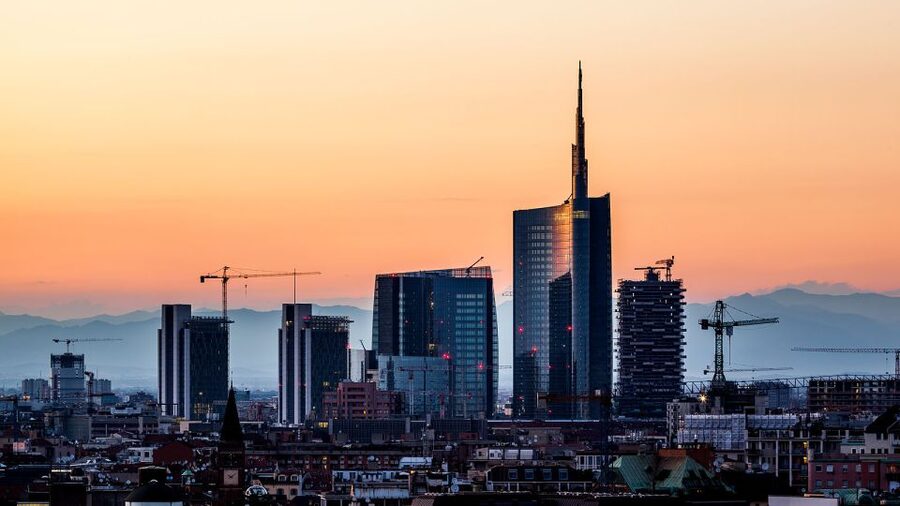 Milan: Piazza Gae Aulenti and Pelli Tower Walking Tour - Key highlights you’ll care about