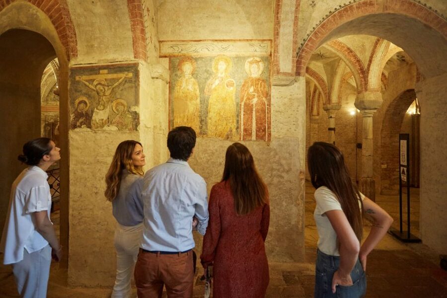 Milan: Pinacoteca Ambrosiana and San Sepolcro Crypt Ticket - How the Pinacoteca galleries pace your afternoon (and how to avoid timing trouble)