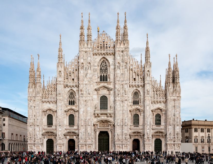 Milan: Private 4-Hour Walking Tour - Brera and the Gallery area: where Milan slows down