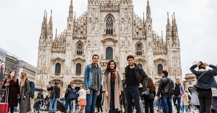 Milan: Private and Personalized Highlights Tour - Historic Milan streets, with stories that turn landmarks into context