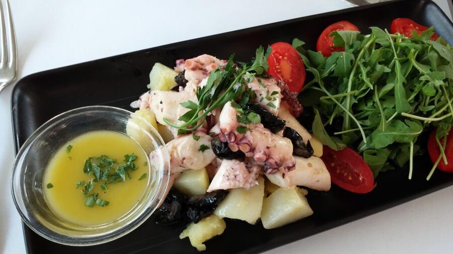 Milan: Private Sightseeing & Shopping Tour with a Local - How This Private Milan Day Feels Different From a Standard Tour