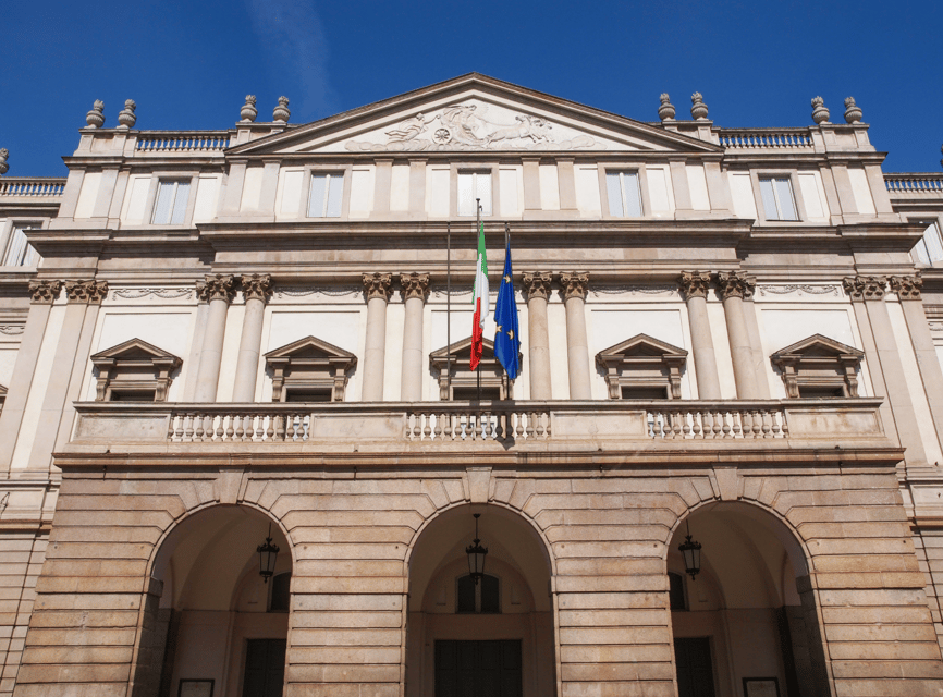 Milan: Private Walking Tour with Last Supper and Duomo Entry - Santa Maria delle Grazie Square and getting to the refectory