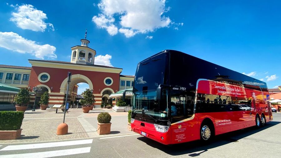 Milan: Serravalle Designer Outlet Roundtrip Bus Transfer - Why Serravalle makes a great Milan shopping day