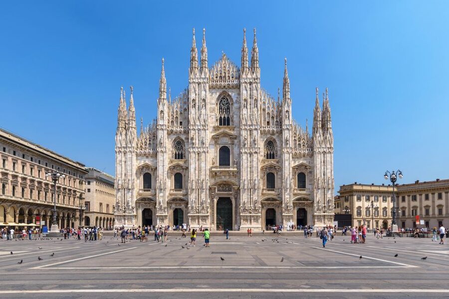 Milan: Skip-the-Line Duomo Guided Tour & Hop-on Hop-off Bus - Should you book this Duomo priority tour and optional bus?
