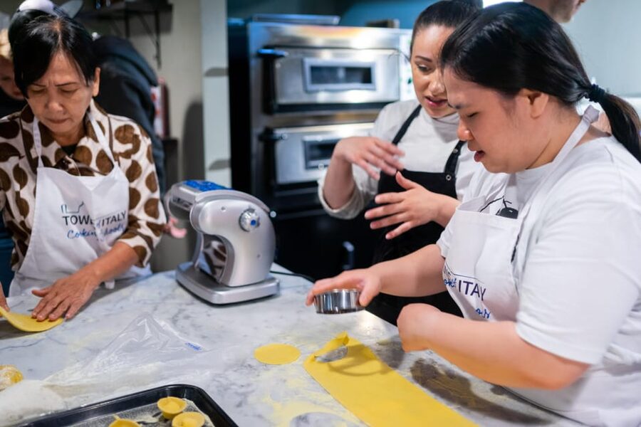 Milan: Small-group Pasta & Gelato Class with Unlimited Wine - Price and value: why $68.91 can be a good deal in Milan