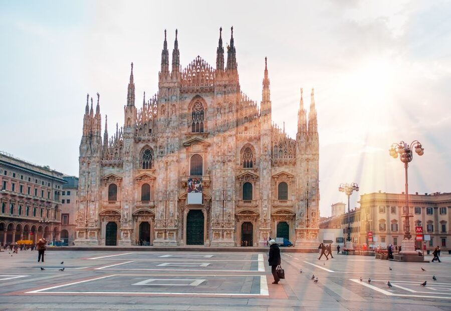 Milan: small group walking tour of the Duomo and city centre - A 2-hour Milan loop that gets you oriented fast