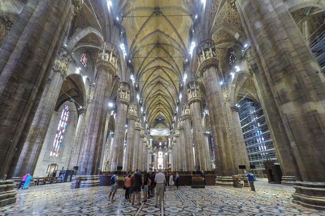 Milan Super Saver: Skip-the-Line Duomo and Rooftop Guided Tour - Price and value: what $67.72 buys you in real terms