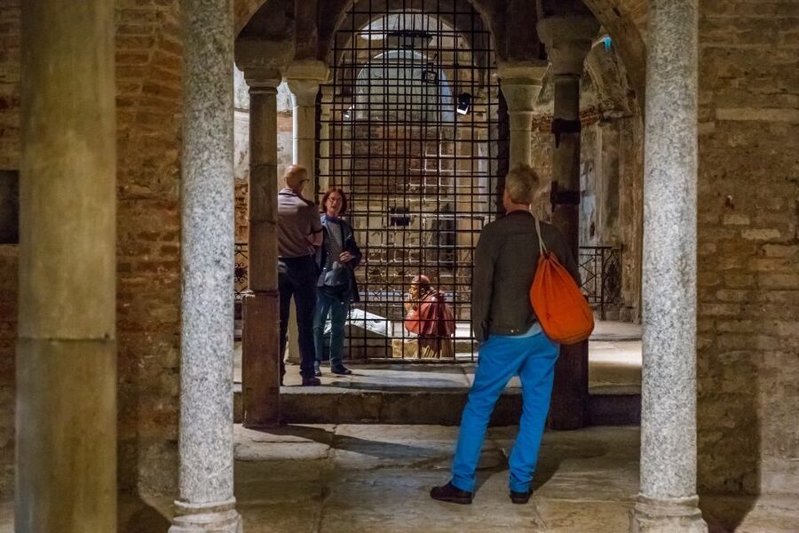 Milan: The Milan Pass City Card - Day 1 plan: Duomo terraces and La Scala without the stress