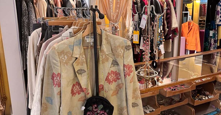 Milan: The Ultimate Vintage Shopping Guide - Planning a Day: A Simple Route You Can Actually Execute