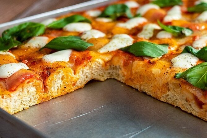 Pizza Cooking Class with Tiramisù and Wine Tasting in Milan - Pizza, Tiramisu, and Wine in Milan: Why This Class Feels Worth Your Time