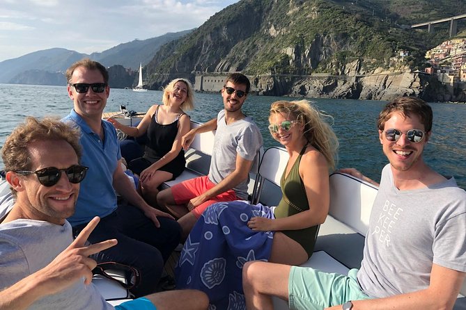 Private Boat Tour Along the Cinque Terre - What You’ll Learn From the Guide On the Water