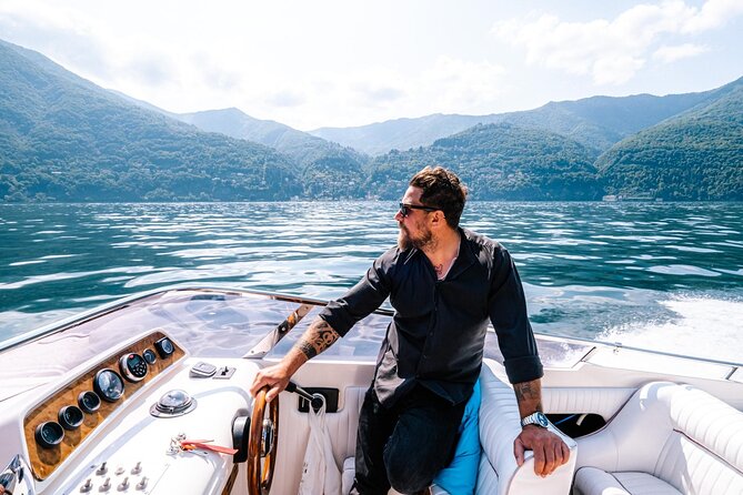 Private Cruise on Lake Como with Speedboat from 1H to 4H - Entering Lake Como by Speedboat, with Villas at Eye Level