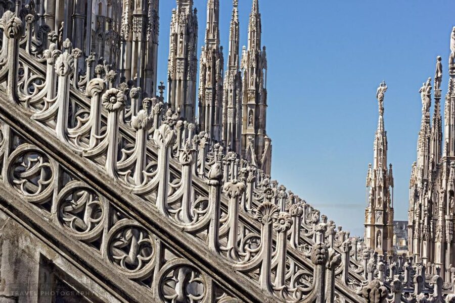 Private Highlights of Milan Bike Tour - Columns of St. Lawrence and Monumental Cemetery: seeing Milan’s scale