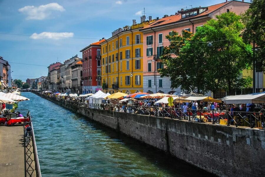 Private Milan Canals and Navigli Neighborhood Guided Tour - Entering Basilica di Sant’Eustorgio and the Ark of the Magi