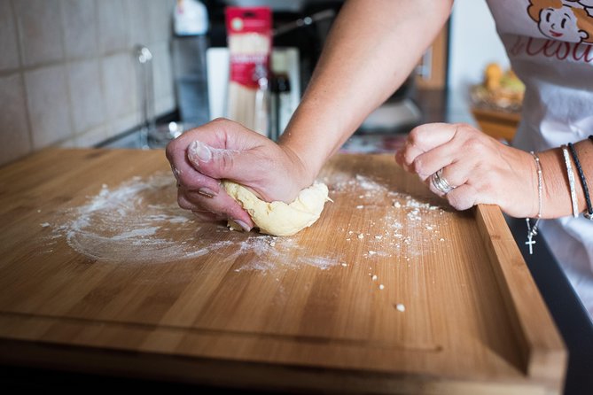 Private pasta-making class at a Cesarina's home with tasting in Bergamo - Who should book this pasta-making class in Bergamo