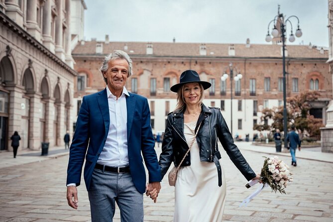 Private Professional Photoshoot at Milan Duomo - Where You Meet Near McDonald’s by Duomo