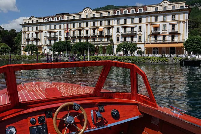 Private Tour by Classic Wooden Boat on Lake Como - Villa Olmo: neoclassical elegance you can spot in seconds
