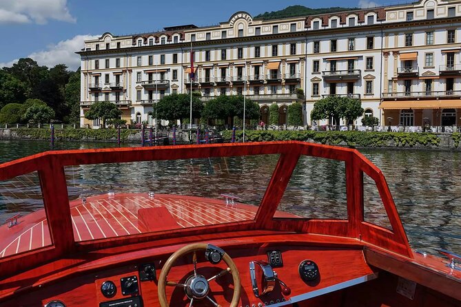 Private Tour by Classic Wooden Boat on Lake Como - Moltrasio promontories: Villa Pizzo, Versace’s former home, and Passalacqua