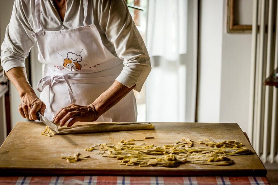 Riomaggiore: Cooking Class at a Local's Home - The Cesarine experience in plain terms