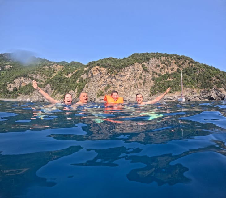 Riomaggiore: Guided Boat Tour around Cinque Terre - Price and value: is $113.29 worth it for 2.5 hours?