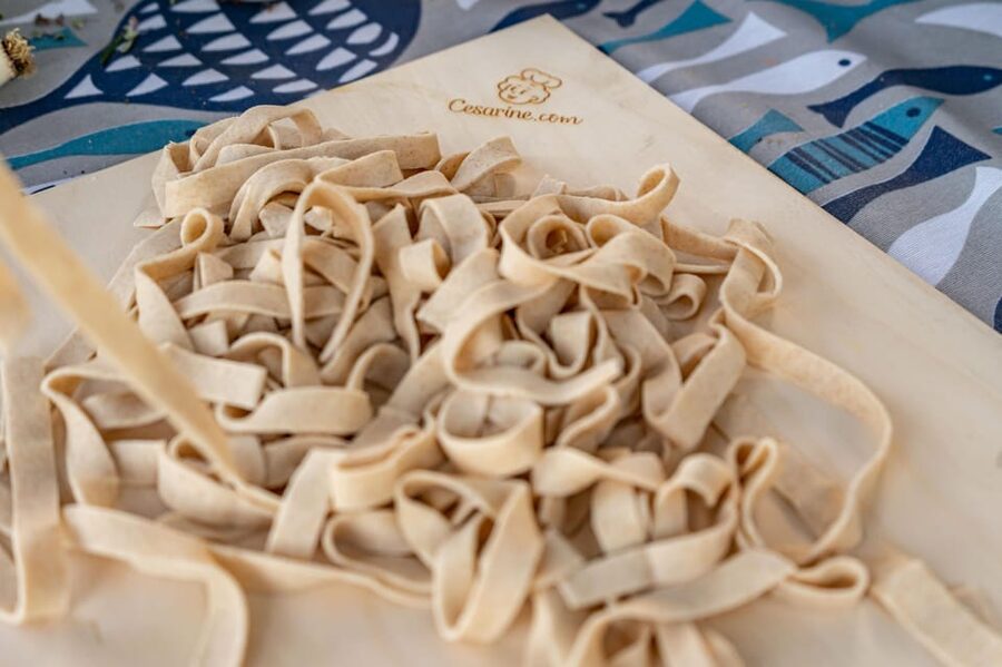 Riomaggiore: Pasta and Tiramisu Class at a Local's Home - Who should book this class in Riomaggiore