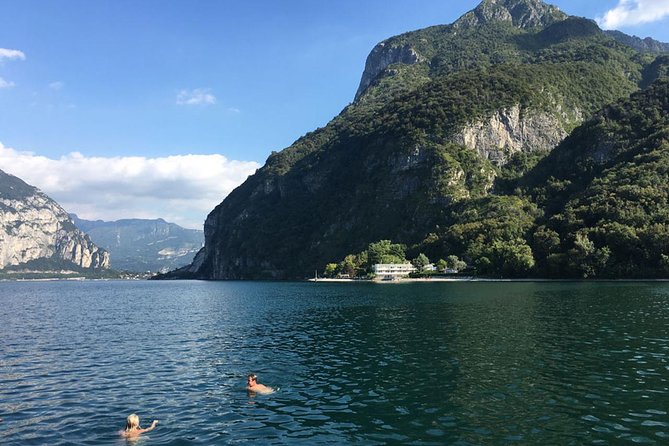 Sailing Experience on Lake Como: Fun, Relax and Adventure! - What to pack and wear so you enjoy every minute