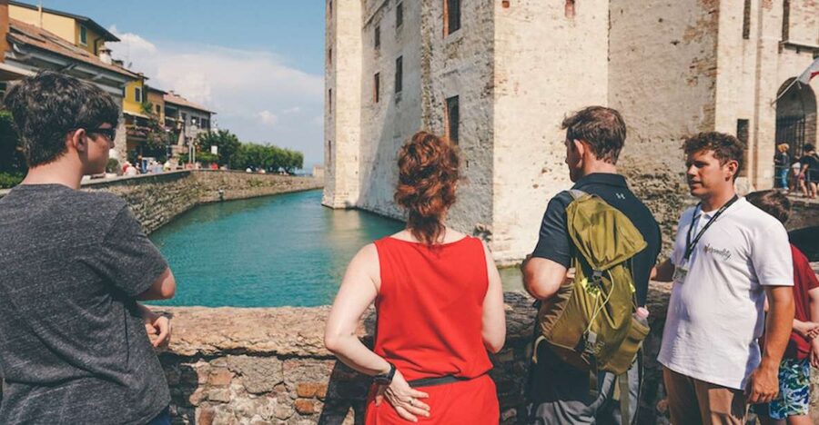 Sirmione: Lake Garda Boat, Grotte di Catullo & Walking Tour - A 3.5-hour Sirmione mix of boat views and Roman ruins