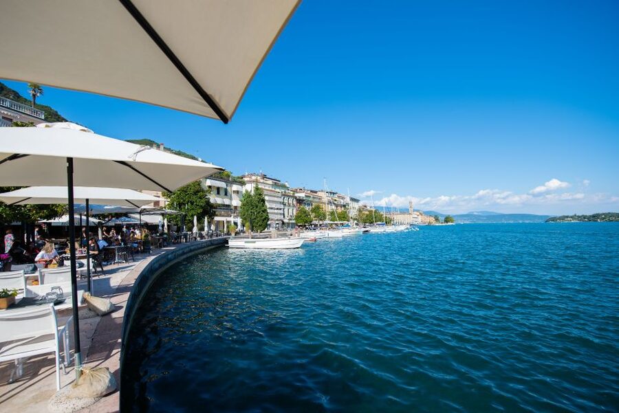 Sirmione: Scenic Afternoon Boat Cruise with Prosecco & Snack - Sirmione start at the harbor by Scaliger Castle