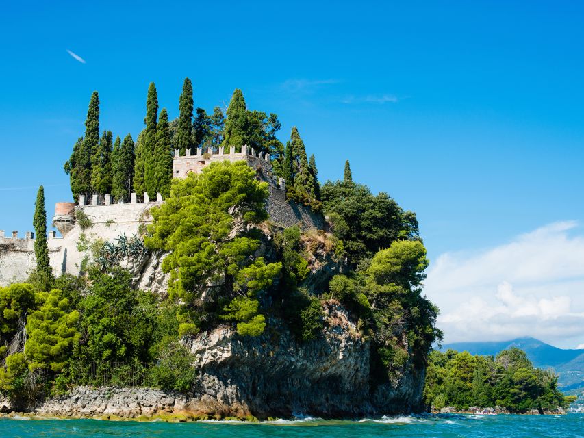 Sirmione: Scenic Afternoon Boat Cruise with Prosecco & Snack - Comfort tips: where to sit and what to bring
