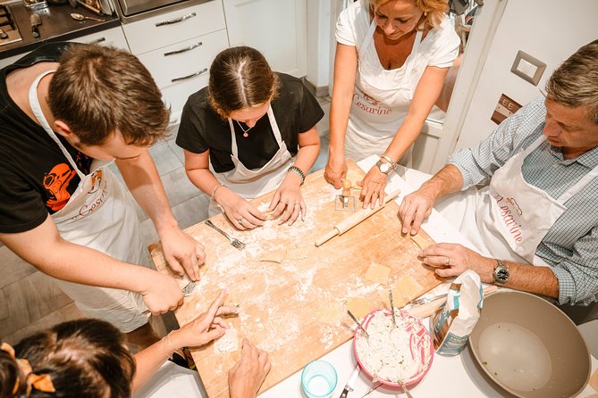 Small group Pasta and Tiramisu class in Riomaggiore - Price and value: why $173-ish can still feel fair