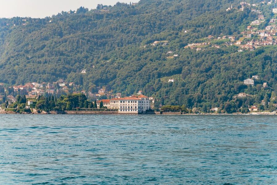 Stresa: 3 Borromean Islands Hop-On Hop-Off Boat Tour - Cost and Value Check: The $14 Ticket vs. Real Total Spend