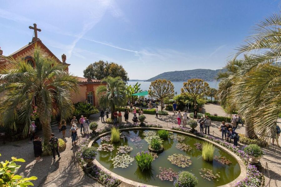 Stresa: Isola Madre and Isola Bella Hop-On Hop-Off Boat Tour - Price and value: what the $15 actually covers