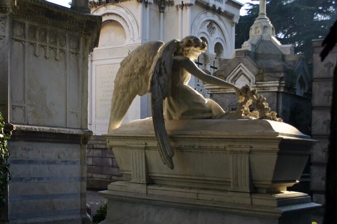 The Monumental Cemetery of Milan: Discover the Unexpected - Beyond the Headlines: Characteristic Graves and Mixed Styles