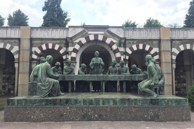 The Monumental Cemetery of Milan: Discover the Unexpected - Getting There: Piazzale Cimitero Monumentale and Metro M5
