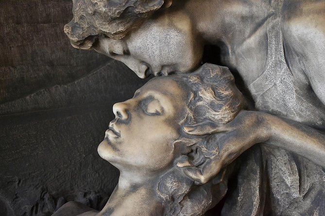 The Monumental Cemetery of Milan Guided Experience - Reviews and What They Signal About the Experience