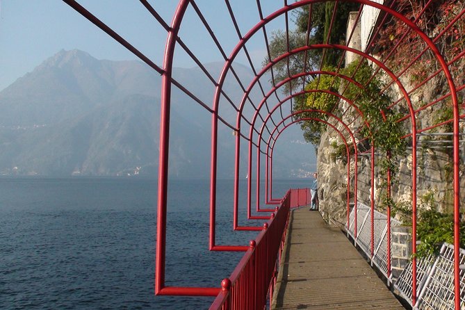 Varenna on the Como Lake, the Villa Monastero and the Patriarch's Greenway path - Stop 1 in Varenna: Passerella degli Innamorati and the lake ecosystem