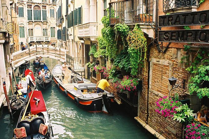 Venice Day Trip from Milan with Guided City Tour - Riva degli Schiavoni and the Doge’s Palace Side of the Story