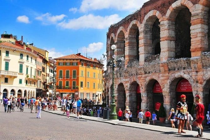 Verona and Lake Garda Day Trip from Milan - Sirmione on Lake Garda: Medieval Streets and Rocca Scaligera Views